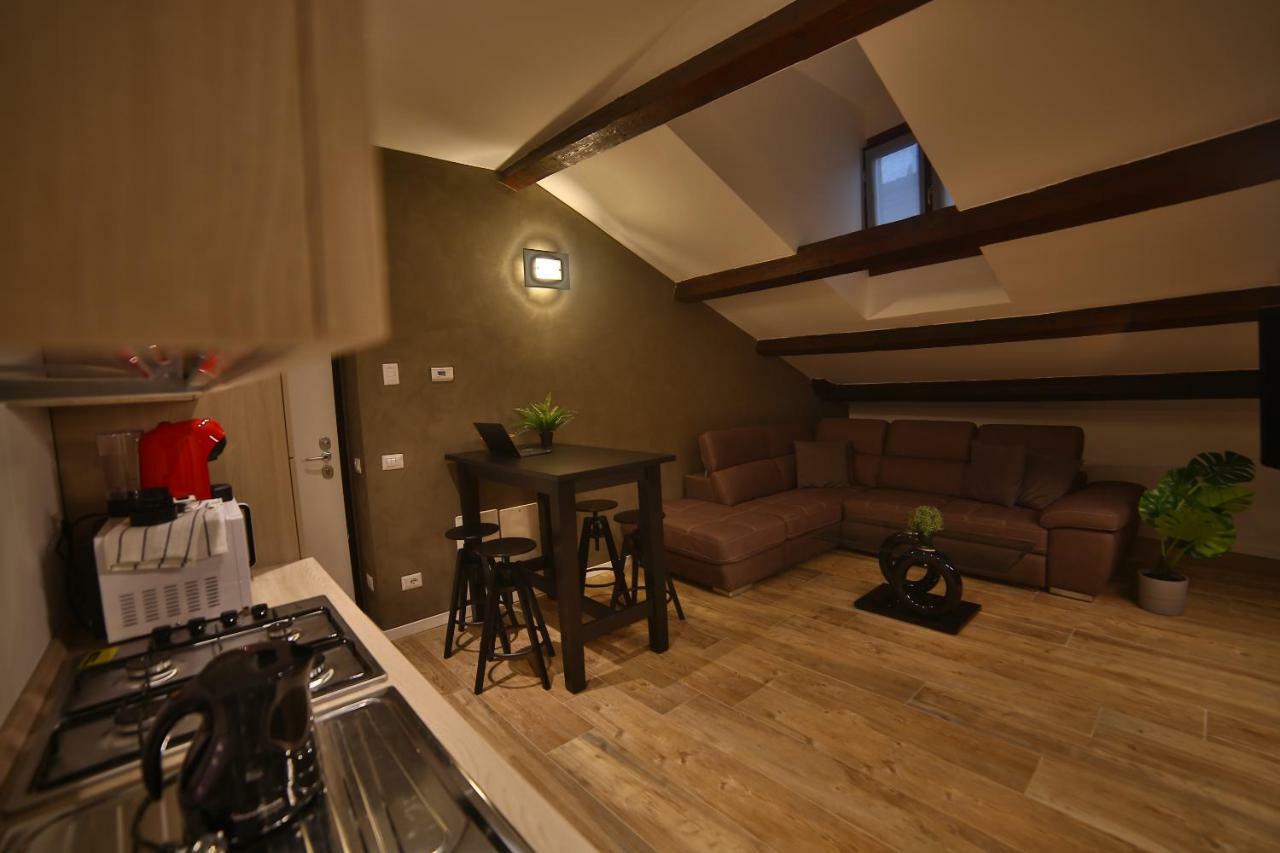 Apartmán Moscova Attic Near Duomo Milán Exteriér fotografie